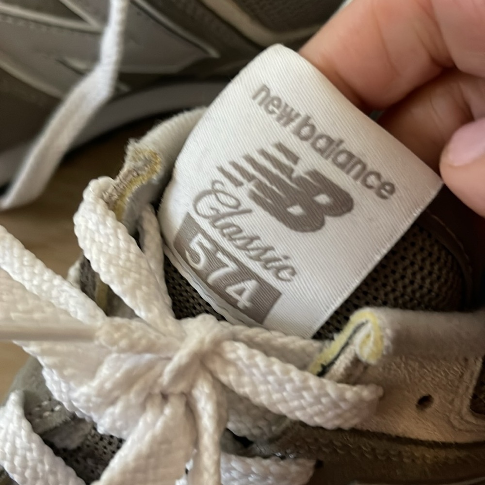 New Balance Classic 574 - Picture 3 of 4